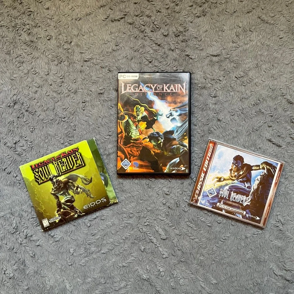 Legacy of Kain PC Game Bundle Soul Reaver 1 2 Defiance Eidos Crystal Dynamics
